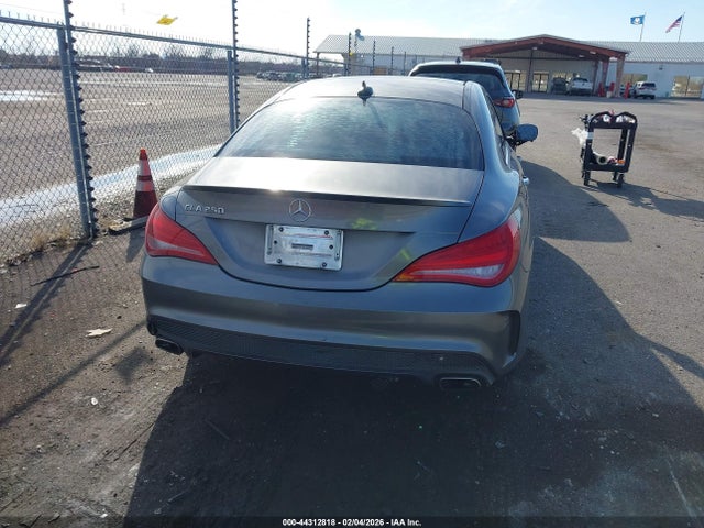 Mercedes-Benz CLA 250 2015 WDDSJ4EB7FN229266 Image 16