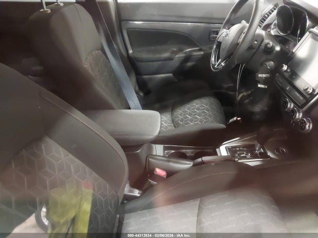 2024 MITSUBISHI OUTLANDER SPORT JA4ARUAU6RU025200 Photo 4