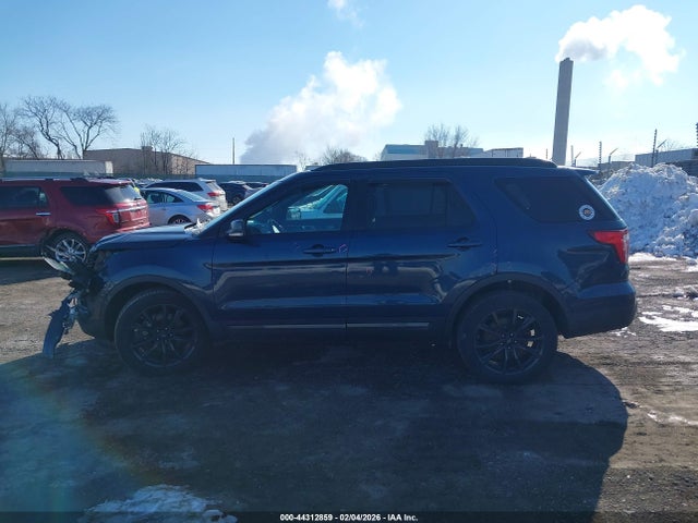 1FM5K8D8XHGB75935 Ford EXPLORER XLT