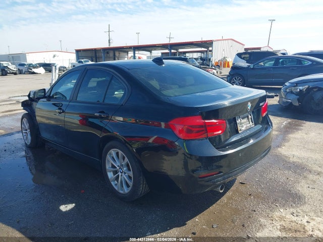 2016 BMW 320I WBA8E1G57GNT37433 Photo 2