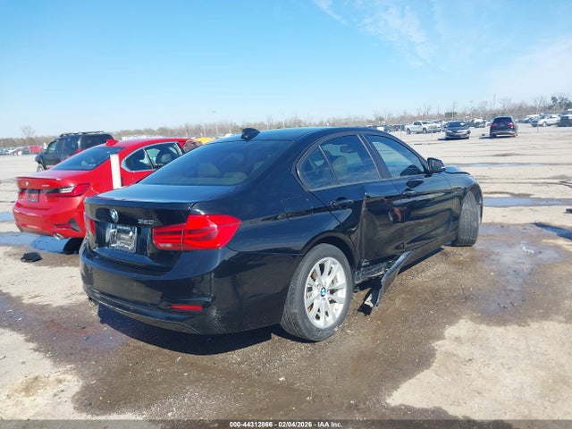 2016 BMW 320I WBA8E1G57GNT37433 Photo 3
