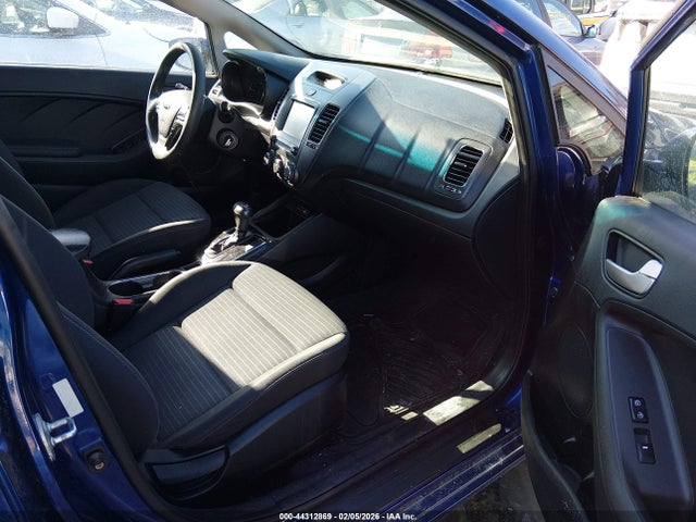KIA FORTE LX 2018 3KPFL4A72JE241202 Image 5