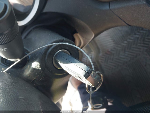 2GNALBEK1G6211430 Chevrolet EQUINOX LS