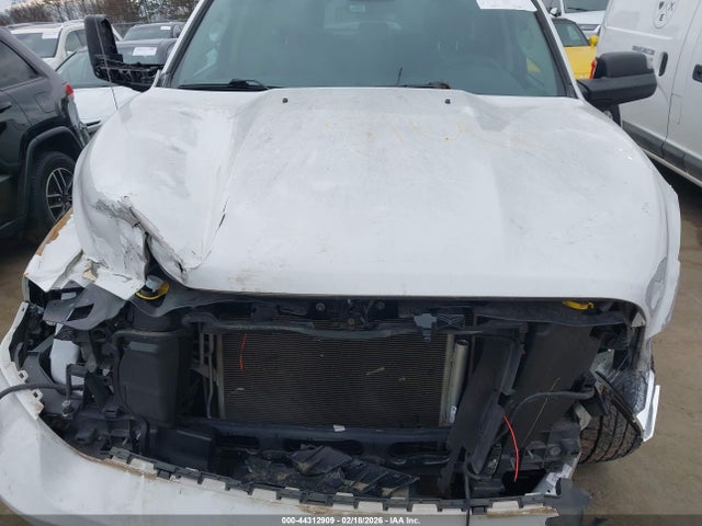 Продаж на аукціоні авто 2022 Ram 1500 Classic Tradesman  4x4 6'4 Box, vin: 1C6RR7FG5NS210932, номер лоту: 44312909