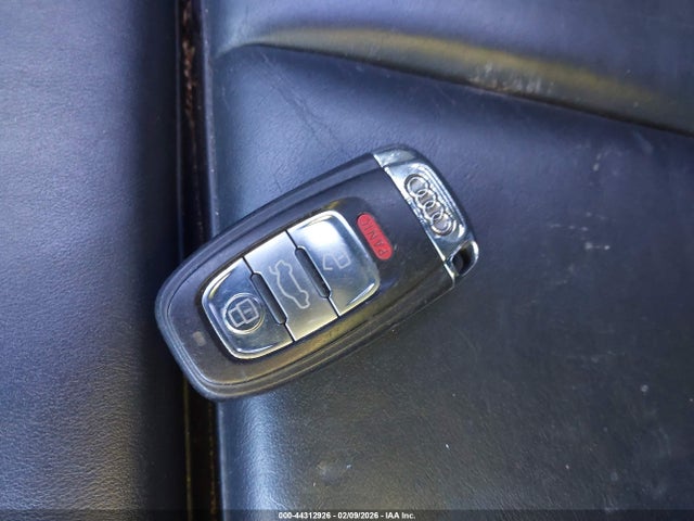 2010 AUDI S5 WAUVGAFH0AN017516 Photo 10