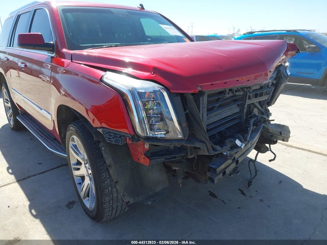 44312933 :رقم المزاد ، 1GYS4BKJ8FR243472 vin ، 2015 Cadillac Escalade Luxury مزاد بيع
