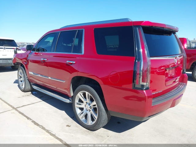 2015 CADILLAC ESCALADE 1GYS4BKJ8FR243472 Photo 2