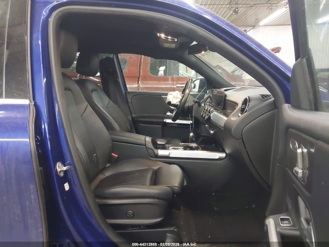 2020 MERCEDES-BENZ GLB 250 W1N4M4HB1LW045610 Photo 4