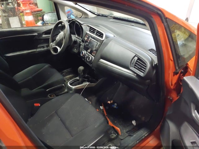 44313006 :رقم المزاد ، 3HGGK5H41JM727936 vin ، 2018 Honda Fit Lx مزاد بيع