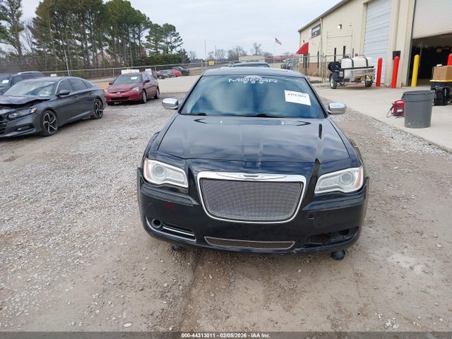 44313011 :رقم المزاد ، 2C3CCADT5DH703551 vin ، 2013 Chrysler 300c John Varvatos Luxury Edition مزاد بيع