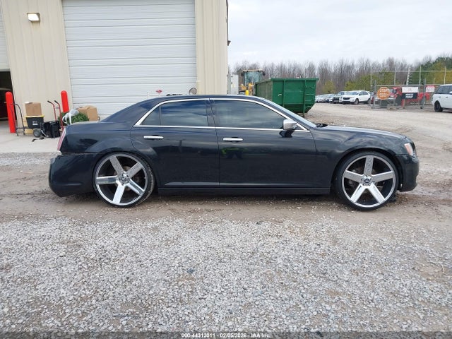 Продаж на аукціоні авто 2013 Chrysler 300c John Varvatos Luxury Edition, vin: 2C3CCADT5DH703551, номер лоту: 44313011