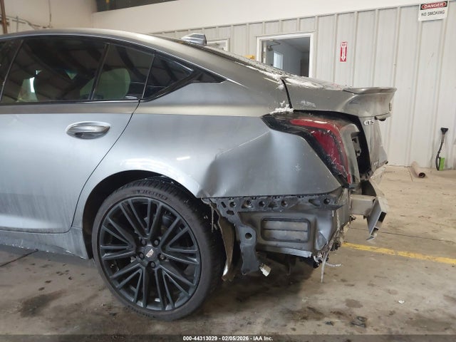 2021 Cadillac Ct5 V-series მანქანა იყიდება აუქციონზე, vin: 1G6DV5RW0M0145006, აუქციონის ნომერი: 44313029