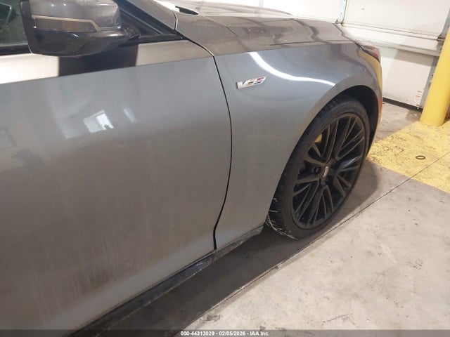 2021 Cadillac Ct5 V-series მანქანა იყიდება აუქციონზე, vin: 1G6DV5RW0M0145006, აუქციონის ნომერი: 44313029