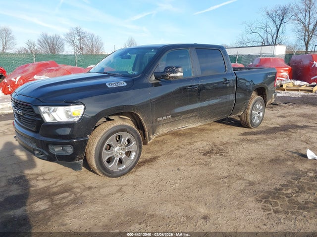 2020 Ram 1500 Big Horn  4x4 6'4 Box მანქანა იყიდება აუქციონზე, vin: 1C6SRFMT6LN222675, აუქციონის ნომერი: 44313040