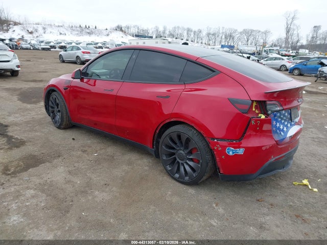 2021 TESLA MODEL Y 5YJYGDEF4MF093230 Photo 2