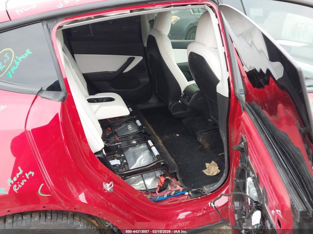 2021 TESLA MODEL Y 5YJYGDEF4MF093230 Photo 7
