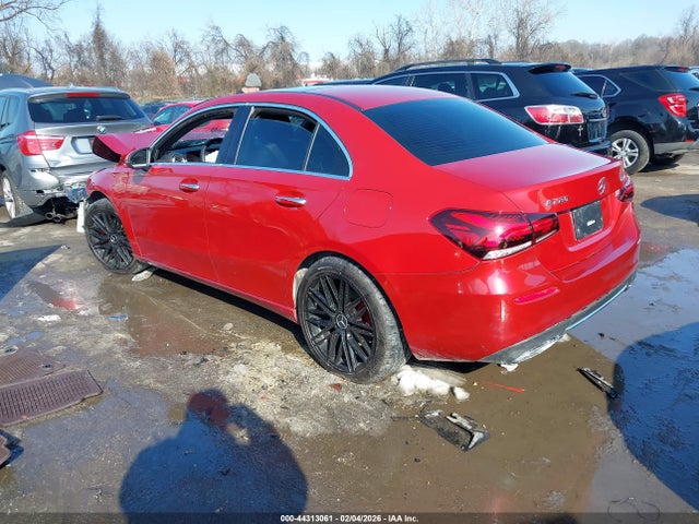 2022 MERCEDES-BENZ A 220 W1K3G4FB0NJ337025 Photo 2
