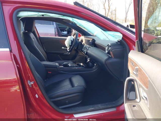 2022 MERCEDES-BENZ A 220 W1K3G4FB0NJ337025 Photo 4