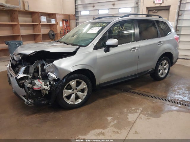 44313068 :رقم المزاد ، JF2SJAECXEH431129 vin ، 2014 Subaru Forester 2.5i Premium مزاد بيع