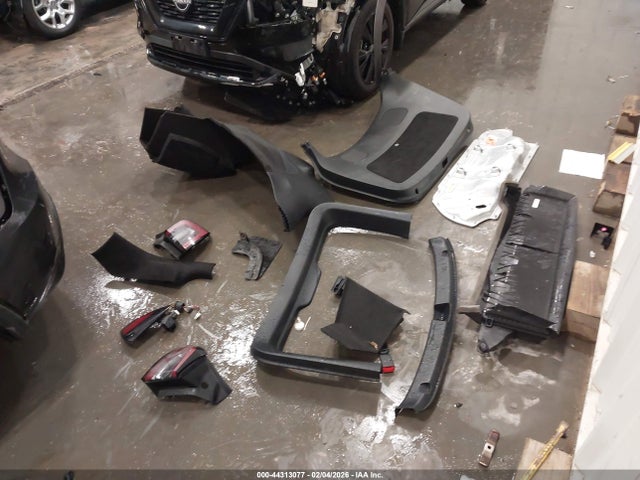 Продаж на аукціоні авто 2023 Tesla Model Y Awd/long Range Dual Motor All-wheel Drive, vin: 7SAYGAEE6PF881441, номер лоту: 44313077