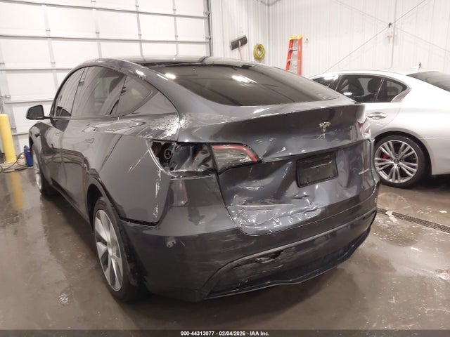2023 TESLA MODEL Y 7SAYGAEE6PF881441 Photo 5