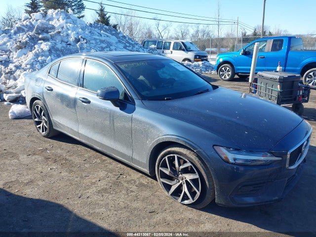 2019 VOLVO S60 7JRA22TK3KG003722