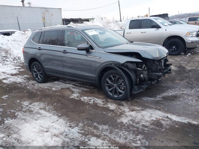 2022 VOLKSWAGEN TIGUAN 3VV2B7AX3NM160905