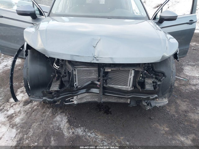2022 VOLKSWAGEN TIGUAN 3VV2B7AX3NM160905 Photo 5