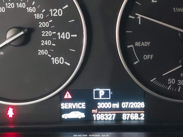 WBA3C3C52EF983830 BMW 320i Xdrive