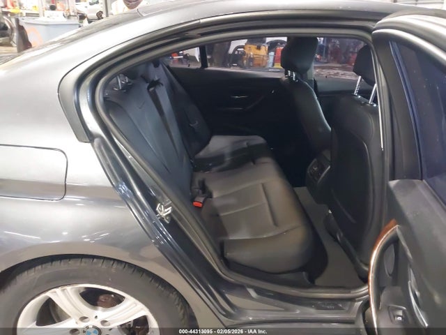 WBA3C3C52EF983830 BMW 320i Xdrive