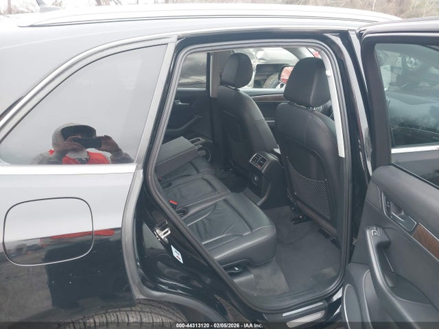 Audi Q5 2.0t Premium 2014 WA1LFAFP4EA101432 Image 8