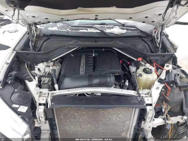 Продаж на аукціоні авто 2016 Bmw X5 Sdrive35i, vin: 5UXKR2C59G0R68737, номер лоту: 44313130