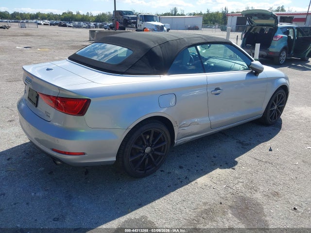 2015 AUDI A3 WAU7FLFF7F1066359 Photo 3