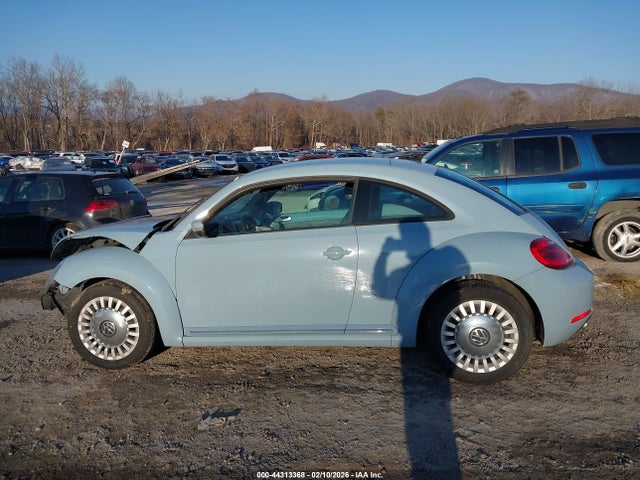 44313368 :رقم المزاد ، 3VWH07AT6EM659531 vin ، 2014 Volkswagen Beetle 1.8t مزاد بيع