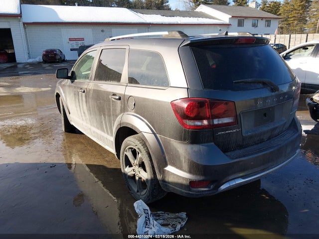 Dodge Journey Crossroad 2020 3C4PDCGB1LT271104 Image 3