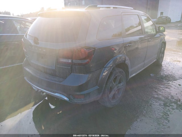 Dodge Journey Crossroad 2020 3C4PDCGB1LT271104 Image 4