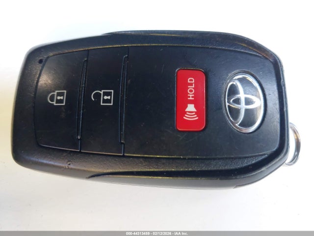 JTDACAAU6R3017545 Toyota PRIUS XLE