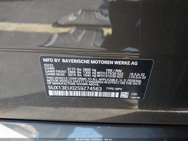 2025 BMW X5 5UX13EU02S9Z74563 Photo 8