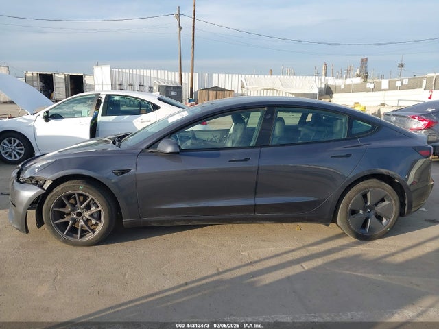 44313473 :رقم المزاد ، 5YJ3E1EA9PF708166 vin ، 2023 Tesla Model 3 Rear-wheel Drive مزاد بيع