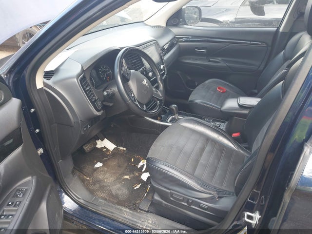 2020 MITSUBISHI OUTLANDER JA4AD3A33LZ043681 Photo 4