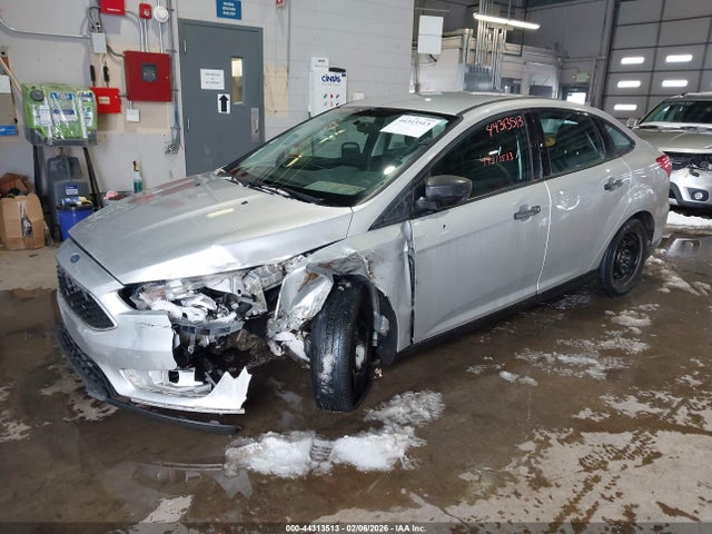 Ford FOCUS S 2017 1FADP3E23HL266850 Image 2