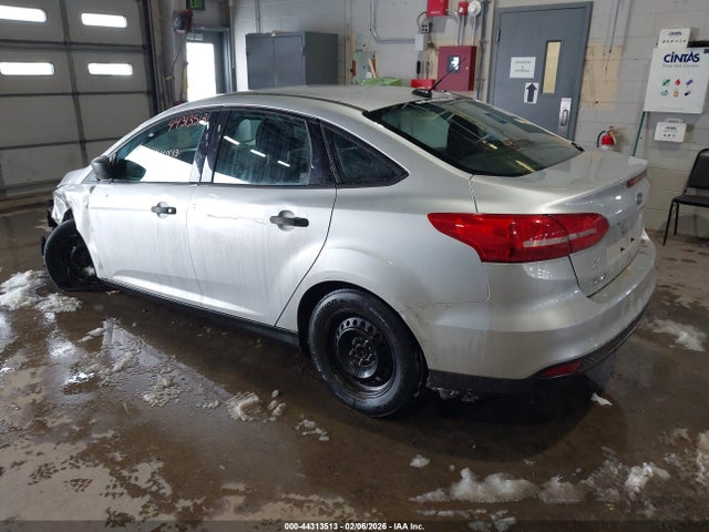 Ford FOCUS S 2017 1FADP3E23HL266850 Image 3