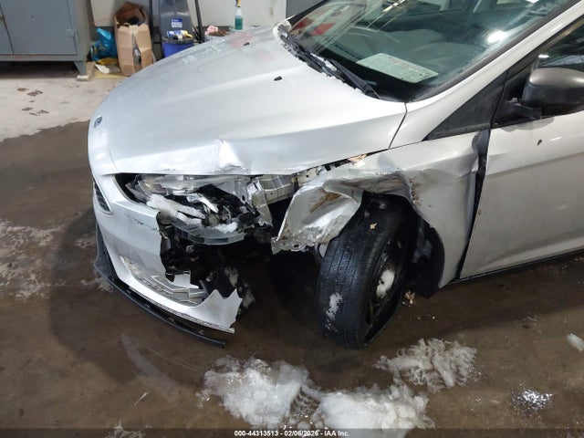 Ford FOCUS S 2017 1FADP3E23HL266850 Image 6