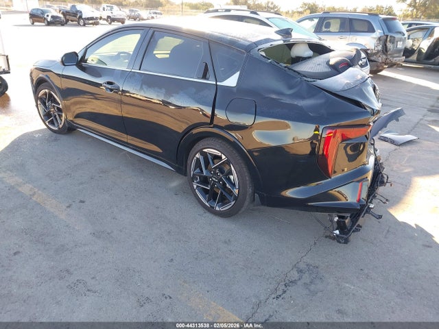 2025 Kia K4 Gt-line მანქანა იყიდება აუქციონზე, vin: 3KPFW4DE6SE235261, აუქციონის ნომერი: 44313538