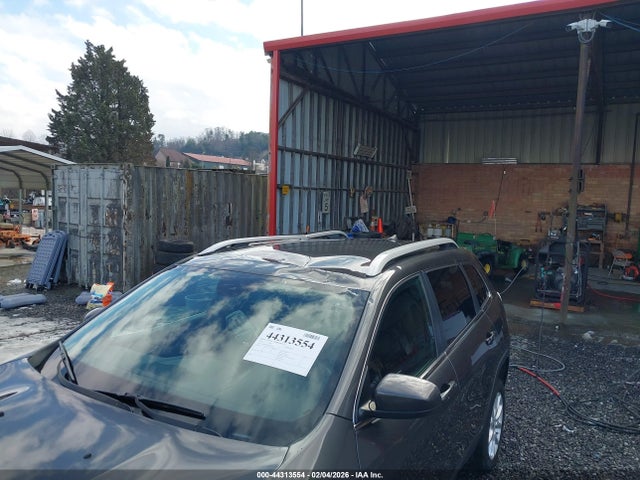 2016 JEEP CHEROKEE 1C4PJMCB4GW241759 Photo 5