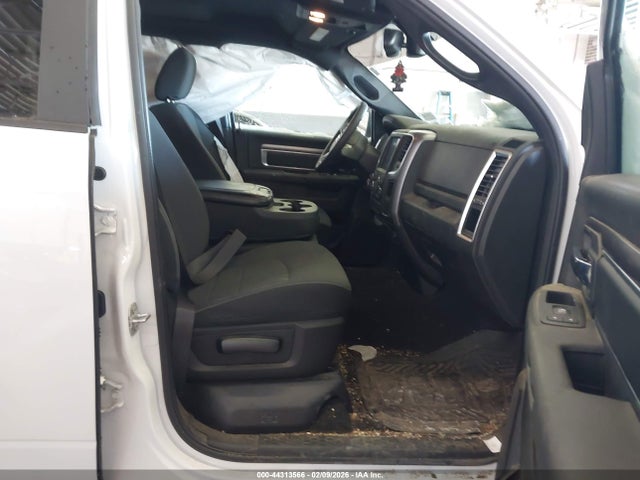 2022 Ram 1500 Classic Warlock  4x4 6'4 Box მანქანა იყიდება აუქციონზე, vin: 1C6RR7GG7NS122219, აუქციონის ნომერი: 44313566