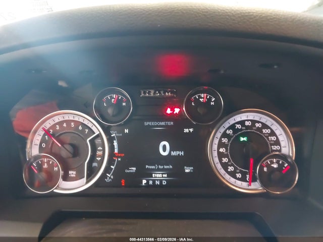 2022 Ram 1500 Classic Warlock  4x4 6'4 Box მანქანა იყიდება აუქციონზე, vin: 1C6RR7GG7NS122219, აუქციონის ნომერი: 44313566