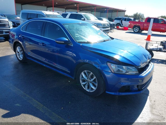 Volkswagen Passat 1.8t S 2016 1VWAT7A30GC038217 головне зображення