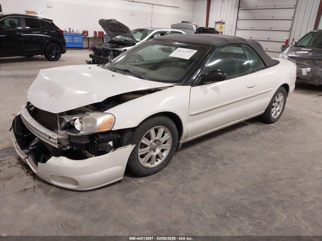 Продажа на аукционе авто 2005 Chrysler Sebring Gtc, vin: 1C3EL75R25N660729, номер лота: 44313597