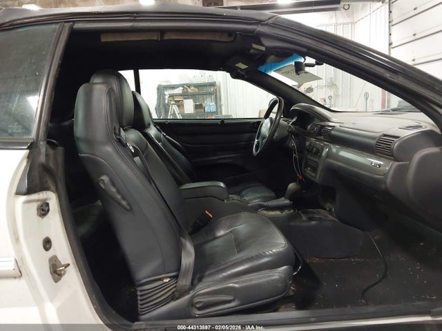 Продажа на аукционе авто 2005 Chrysler Sebring Gtc, vin: 1C3EL75R25N660729, номер лота: 44313597